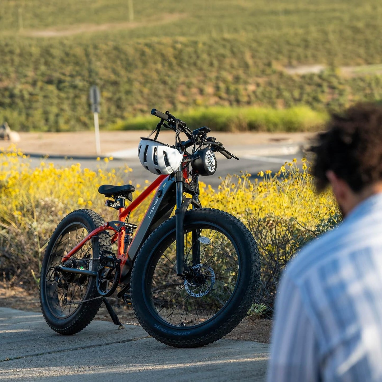 CYCROWN Ultra 26 Fat Tire Electric Mountain Bike 1000W Motor 48V 15Ah Battery